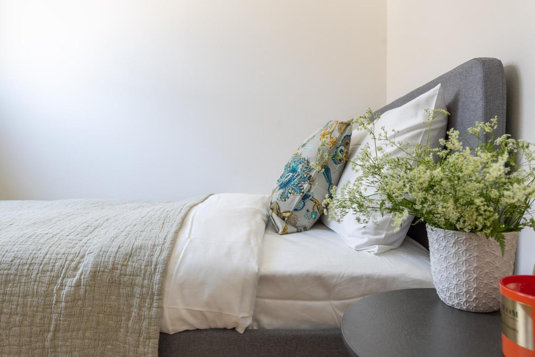 Charming Elegance At The Pontcanna Pearl - Prime Location With Comfort And Style Cardiff Eksteriør billede